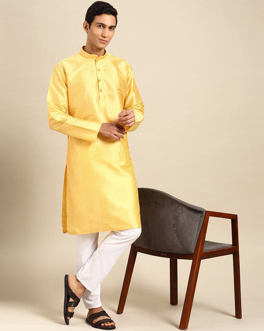 Men's Jacquard Solid Kurta Pyajama Set